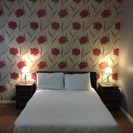 벨파스트 Eglantine House 아파트 외부 사진